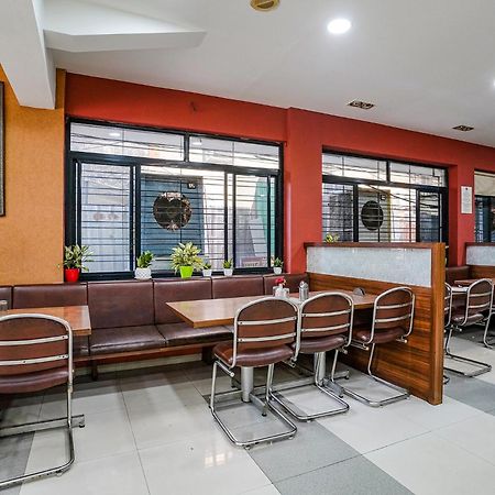 נאסיק Fabhotel Samrat מראה חיצוני תמונה